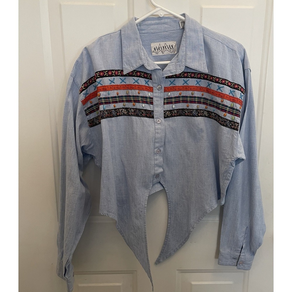 Electrify Chambray Beaded Ribbon Appliqué Cropped Knot Front Top Womens L Boho - Picture 2 of 8